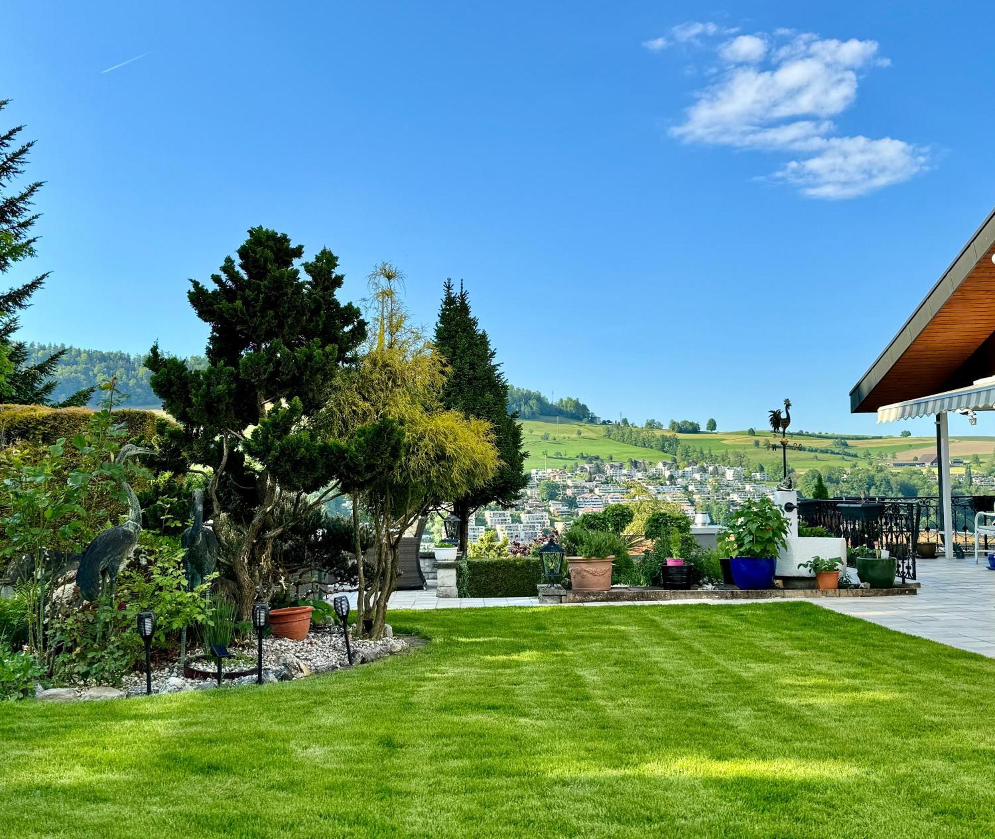 Chloesterli Luzern Buitenkant foto